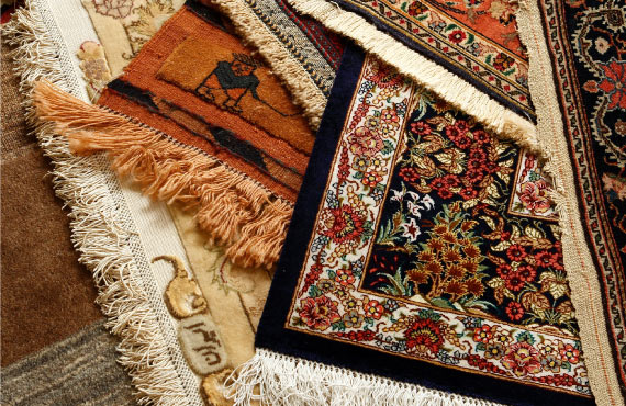 multiple rugs of different color