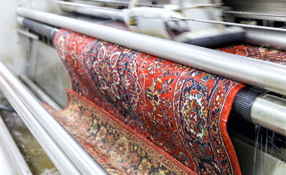 Machine cleaning rug