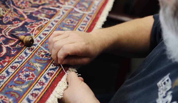 Rug repairing using equipment